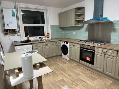 Kitchen 1